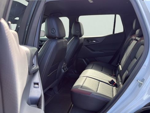 New 2026 Chevrolet Equinox RS w/ LPO, Floor Liner Package FWD image 19