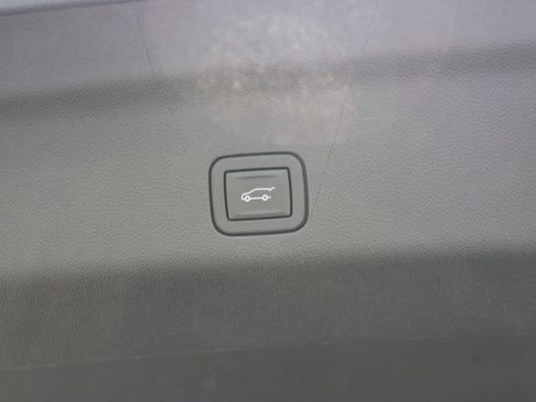 Used 2023 Chevrolet Tahoe RST w/ Luxury Package RWD image 18