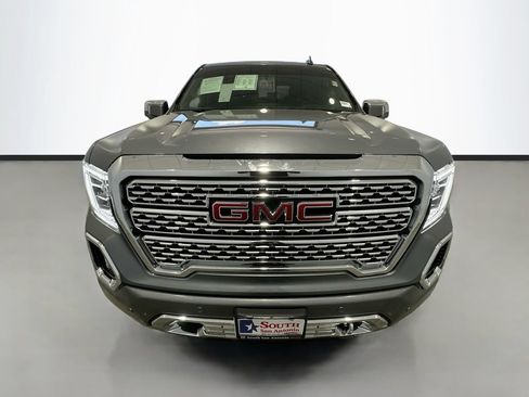 Used 2022 GMC Sierra 1500 Denali w/ Denali Premium Package AWD/4WD image 2