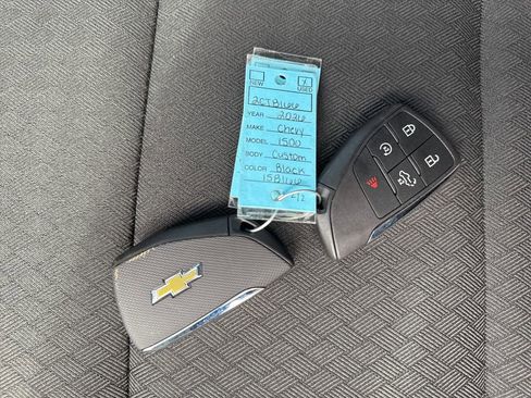 Used 2026 Chevrolet Silverado 1500 Custom image 37