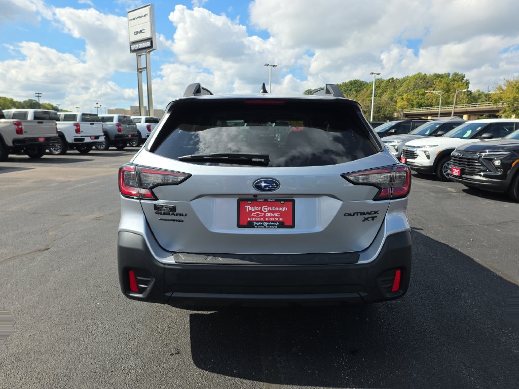 Used 2022 Subaru Outback Onyx Edition XT AWD/4WD image 7