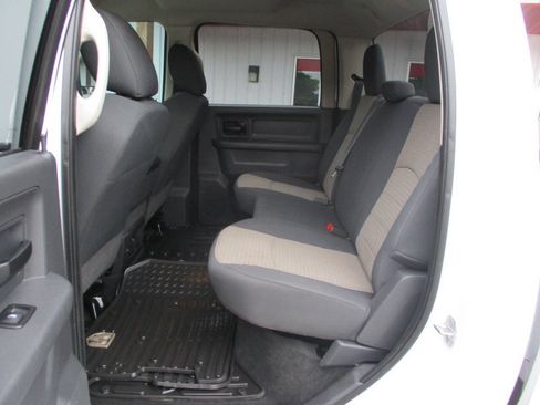Used 2011 RAM 2500 ST w/ ST Popular Equipment Group AWD/4WD image 20