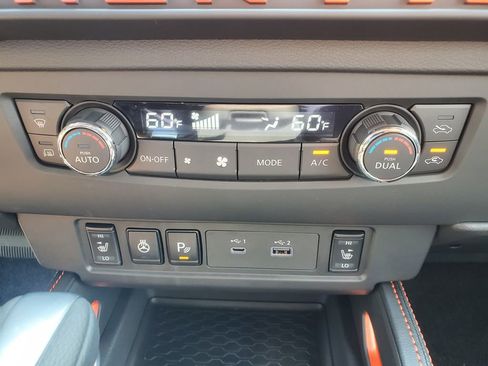 New 2025 Nissan Frontier PRO-4X w/ Pro Premium Package image 29