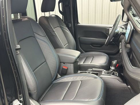 Used 2024 Jeep Wrangler High Altitude image 35