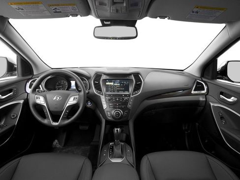 Used 2017 Hyundai Santa Fe SE FWD image 11