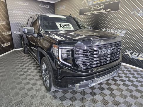 Used 2023 GMC Sierra 1500 Denali Ultimate AWD/4WD image 5
