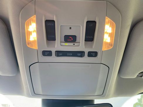 New 2026 Toyota Highlander Limited AWD/4WD image 23