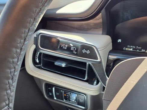 Certified 2023 Lincoln Nautilus Reserve w/ Luxury Package image 22