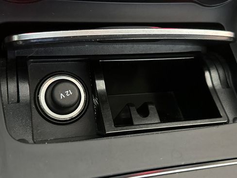 Certified 2020 Mercedes-Benz GLA 250 4MATIC image 42