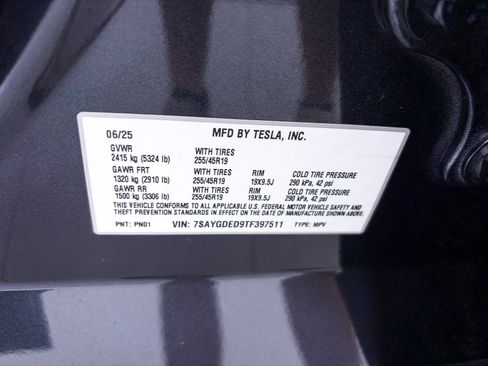 Used 2026 Tesla Model Y Long Range RWD image 36