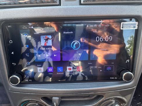 Used 2000 Toyota Celica GT-S image 18