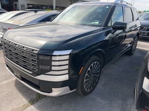 Certified 2026 Hyundai Palisade Calligraphy FWD image 1