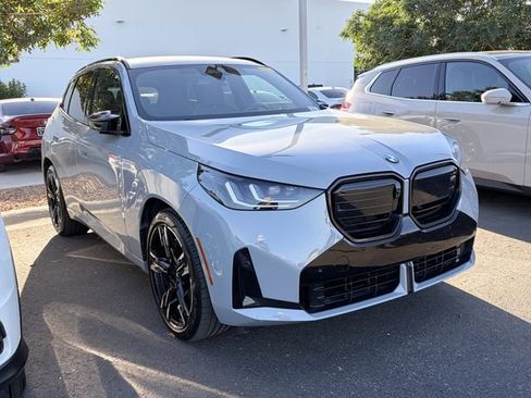Used 2025 BMW X3 M50 w/ Premium Package AWD/4WD image 3