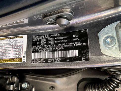 Used 2016 Toyota 4Runner SR5 Premium AWD/4WD image 36