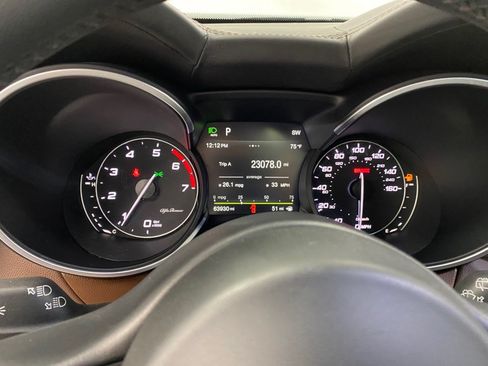 Used 2019 Alfa Romeo Stelvio Ti AWD/4WD image 31