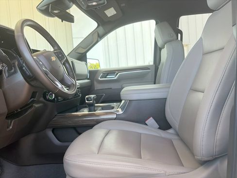 Certified 2025 Chevrolet Silverado 1500 LT AWD/4WD image 20