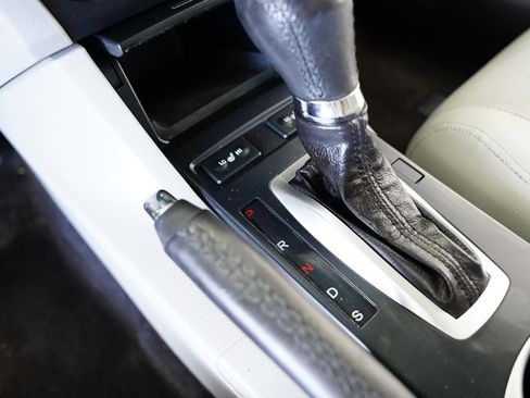 Used 2016 Acura ILX 4dr Sdn w/Premium Pkg image 20