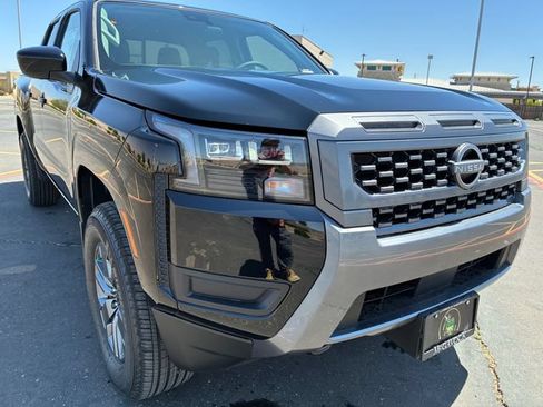 New 2026 Nissan Frontier SV w/ All-Weather Content Package AWD/4WD image 7