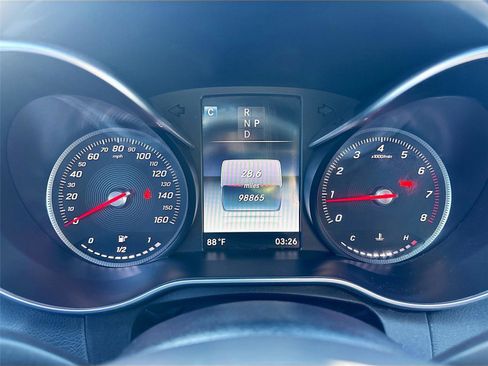 Used 2018 Mercedes-Benz C 300 Sedan image 13