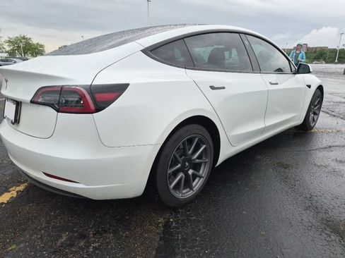 Used 2023 Tesla Model 3 Standard Range RWD image 5