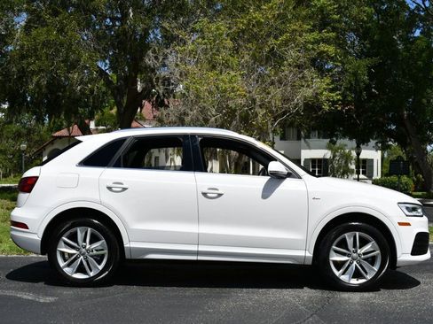 Used 2018 Audi Q3 2.0T Premium Plus w/ Premium Plus Package AWD/4WD image 31