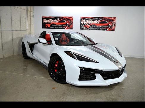 Used 2023 Chevrolet Corvette Z06 w/ Battery Protection Package RWD image 1