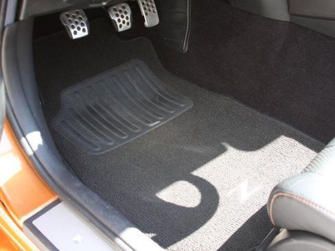 Used 2006 Nissan 350Z Touring RWD image 33