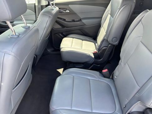 Used 2018 Chevrolet Traverse Premier AWD/4WD image 29