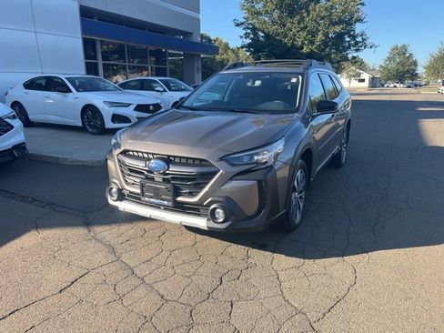 Used 2024 Subaru Outback Limited image 25