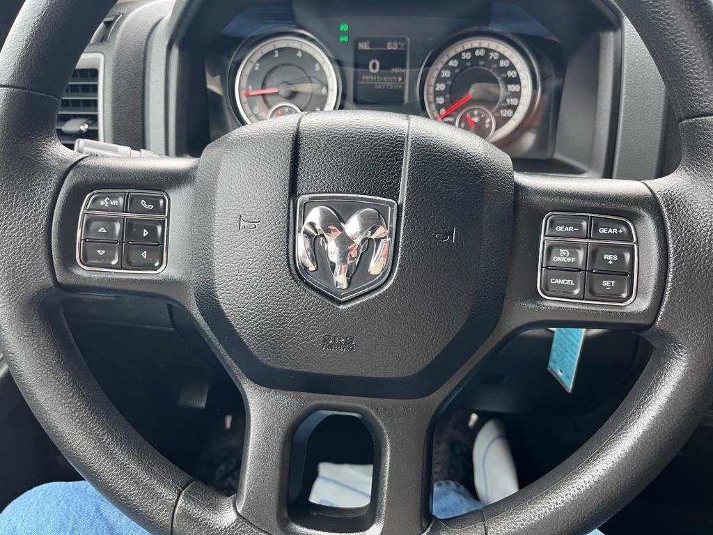 Used 2019 RAM 1500 Express w/ Express Value Package AWD/4WD image 17