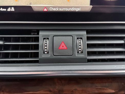 Used 2018 Audi Q5 2.0T Premium Plus w/ Premium Plus Package image 46