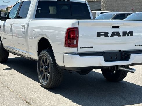 New 2026 RAM 3500 Laramie AWD/4WD image 5