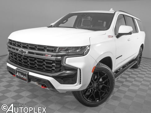 Used 2022 Chevrolet Suburban Z71 w/ Z71 Off-Road Package AWD/4WD image 1