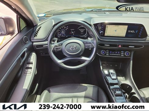 Used 2022 Hyundai Sonata Limited FWD image 16
