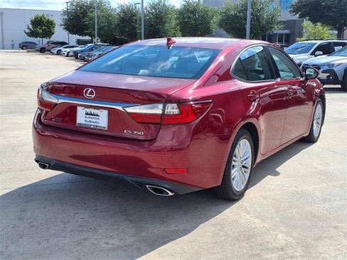 Used 2017 Lexus ES 350 image 4