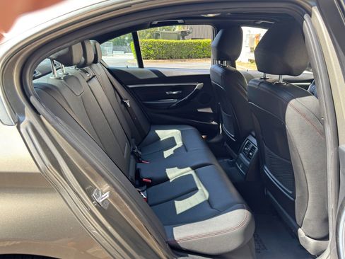 Used 2018 BMW 330i Sedan w/ Premium Package RWD image 40