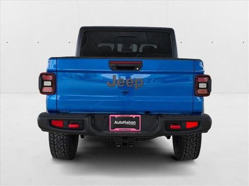 New 2025 Jeep Gladiator Rubicon w/ Convenience Group image 8