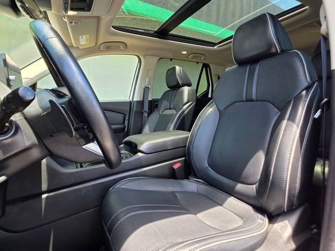 Used 2024 Honda Pilot Elite image 11