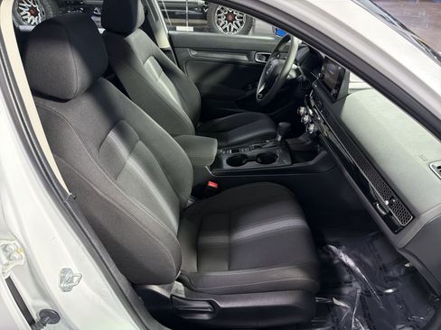 Used 2023 Honda Civic LX image 19
