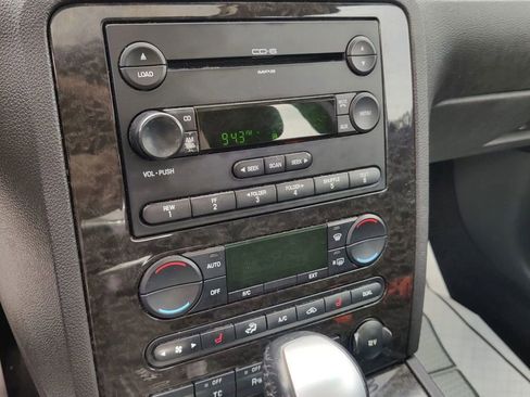 Used 2005 Mercury Montego Premier image 19