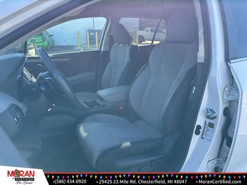Used 2024 Subaru Outback Premium image 11