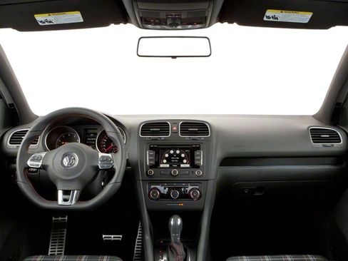 Used 2010 Volkswagen GTI 2-Door FWD image 5