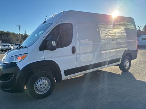 Used 2023 RAM ProMaster 2500 FWD image 8