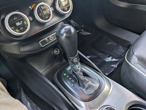 Used 2017 FIAT 500X Trekking image 11