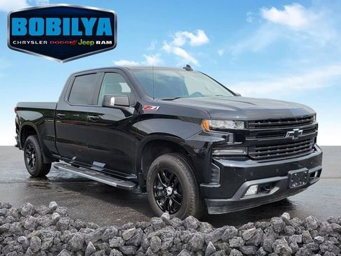 Used 2020 Chevrolet Silverado 1500 RST AWD/4WD image 2