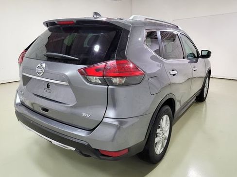 Used 2017 Nissan Rogue SV image 20