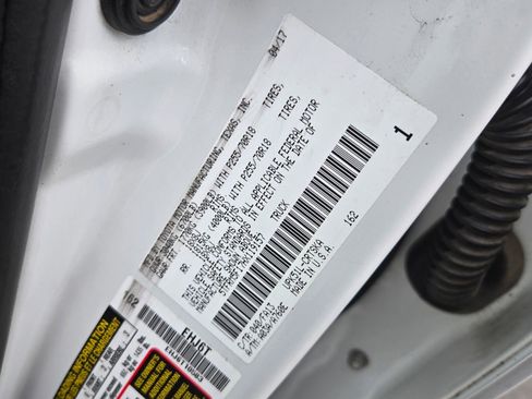 Used 2017 Toyota Tundra SR image 23