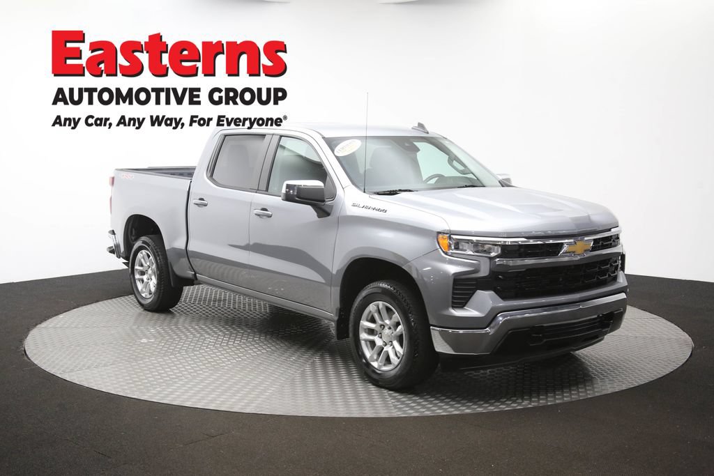 Used 2023 Chevrolet Silverado 1500 LT AWD/4WD image 52