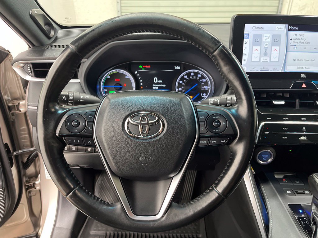 Used 2022 Toyota Venza Limited AWD/4WD image 17