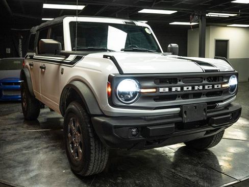 Used 2023 Ford Bronco Big Bend image 5